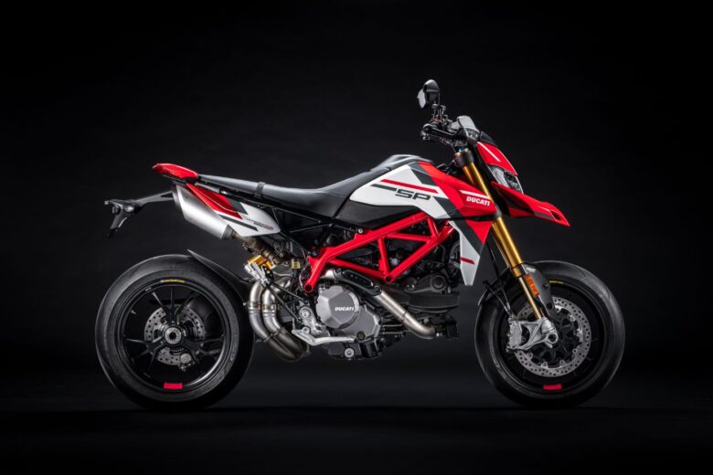 Ducati ハイパーモタード950 Spの新しいカラーリングを発表 My22ハイパーモタード 全ファミリーがユーロ5に適合 Motomegane モトメガネ