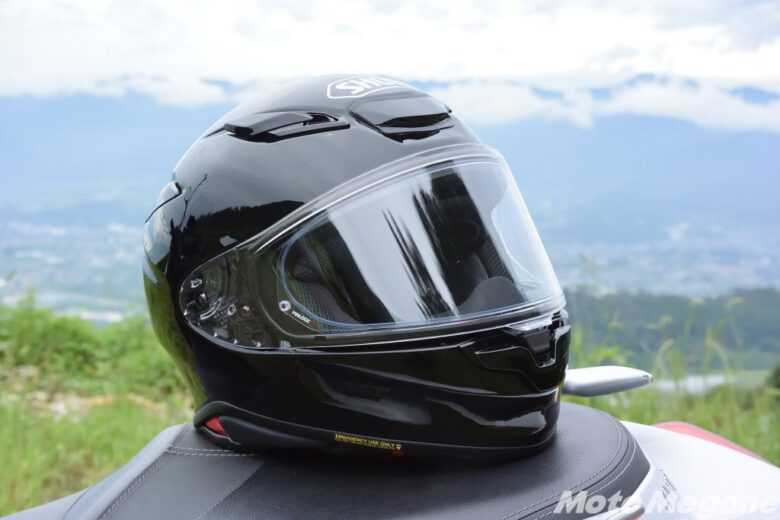 SHOEI Z-8 バイクヘルメット種類フルフェイスヘルメット
