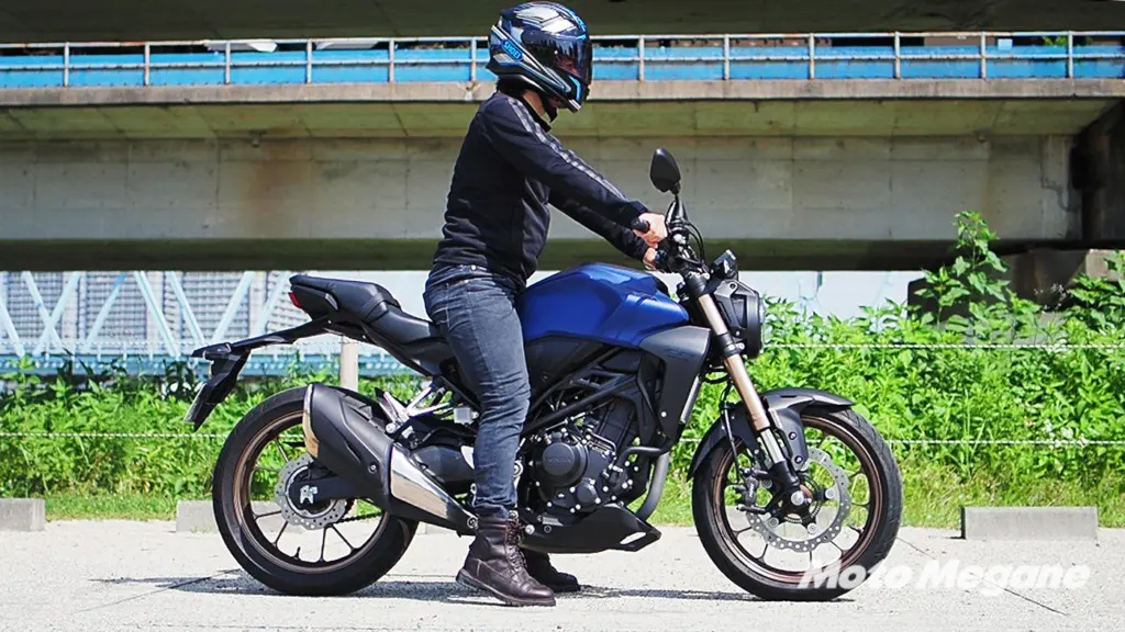 CB250Rは軽い・安いだけじゃない！魅力を徹底検証！【試乗インプレ】 | 【モトメガネ】バイク・オートバイ|自動車・クルマ|キャンプのニュース情報