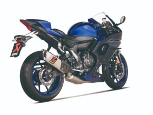 AKRAPOVICから車検対応の現行ヤマハYZF-R7用フルエキ登場