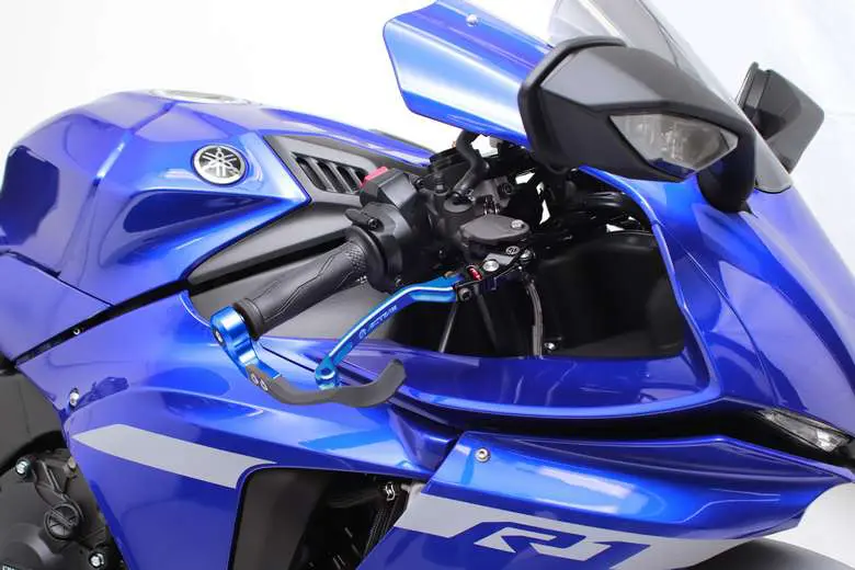 可倒式レバー「STFレバー」にYZF-R1 (15-22) / YZF-R6 (17-22)用が登場 |  【モトメガネ】バイク・オートバイ|自動車・クルマ|キャンプのニュース情報