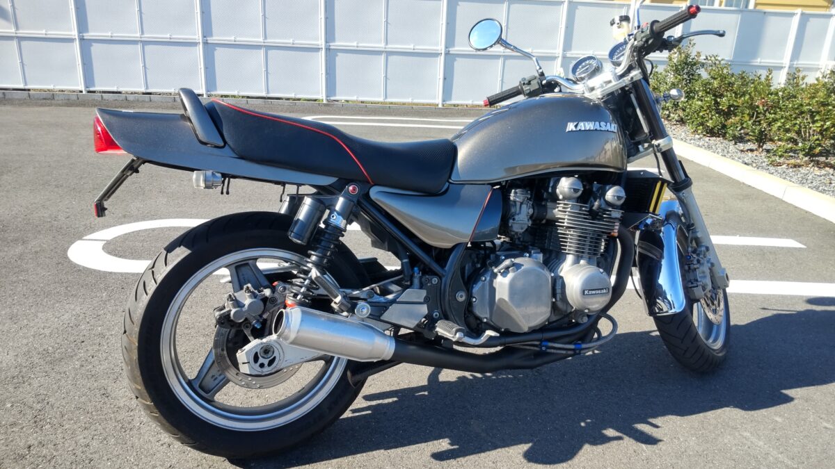 Kawasaki ゼファー 750cc 6月14日まで限定 - バイク