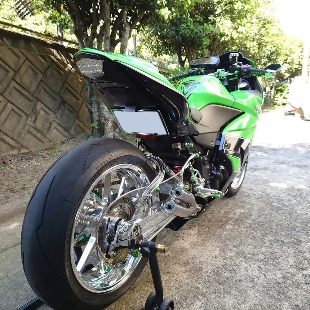 足回りのカスタムが自慢！飽きが来ないお気に入りのバイク Ninja250R【みんなのバイク】 |  【モトメガネ】バイク・オートバイ|自動車・クルマ|キャンプのニュース情報