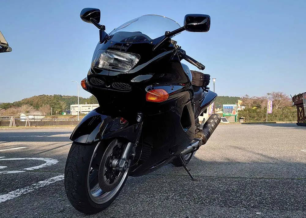 今も昔も変わらない存在感 リッターバイクならではの安定感が魅力ZZR1100D【みんなのバイク】 | 【モトメガネ】バイク ・オートバイ|自動車・クルマ|キャンプのニュース情報