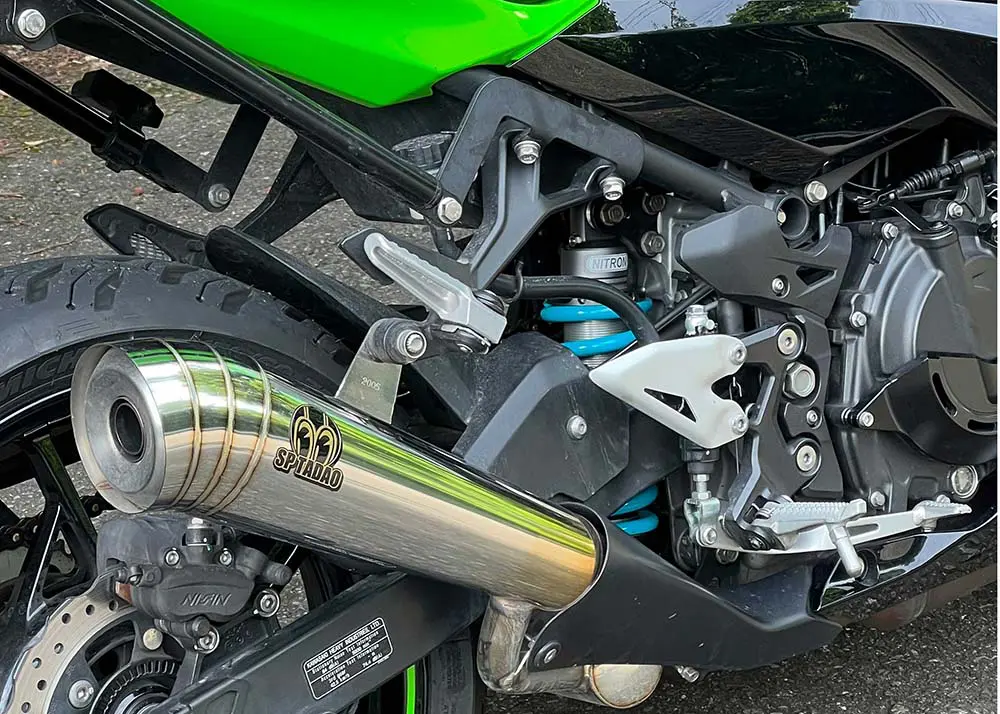 半年かけて見つけたツーリングの相棒 Ninja 400 KRT Edition【みんなのバイク】 |  【モトメガネ】バイク・オートバイ|自動車・クルマ|キャンプのニュース情報