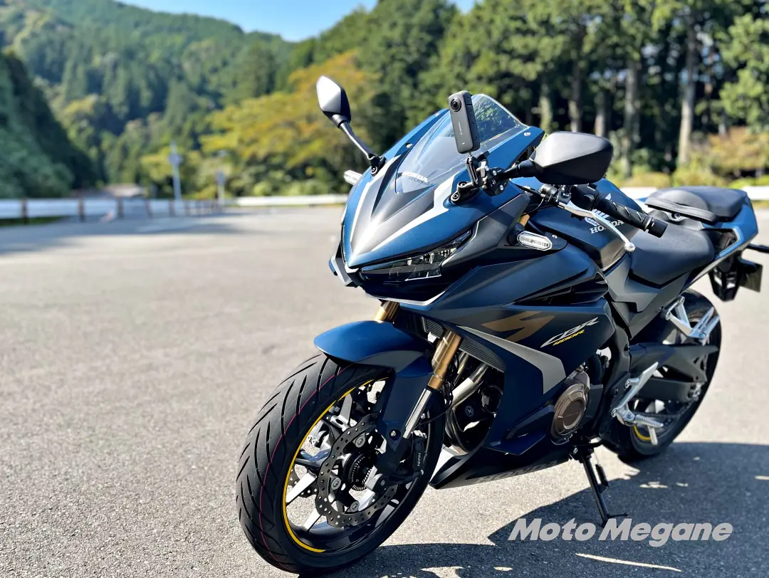 400ccのスポーツバイク、ZX-4RRとCBR400R選ぶならどっち？？ | 【モトメガネ】バイク・オートバイ|自動車・クルマ|キャンプのニュース情報