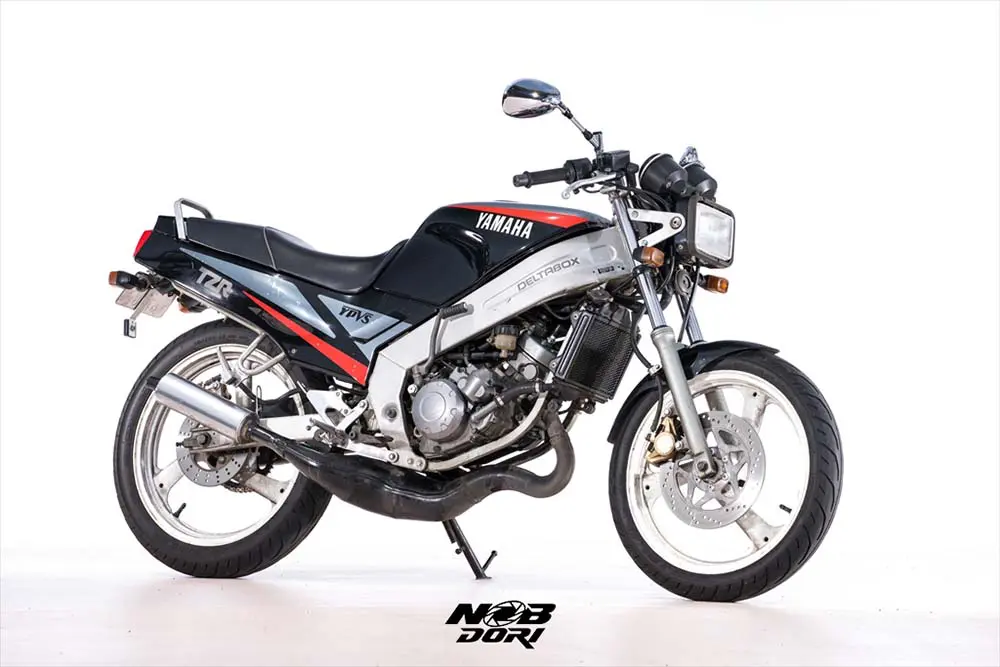 今のバイクにはない旧車ならではの特別感が味わえる TZR125【みんなのバイク】 |  【モトメガネ】バイク・オートバイ|自動車・クルマ|キャンプのニュース情報