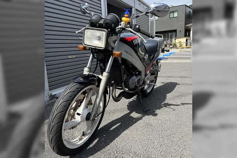 今のバイクにはない旧車ならではの特別感が味わえる TZR125【みんなのバイク】 |  【モトメガネ】バイク・オートバイ|自動車・クルマ|キャンプのニュース情報