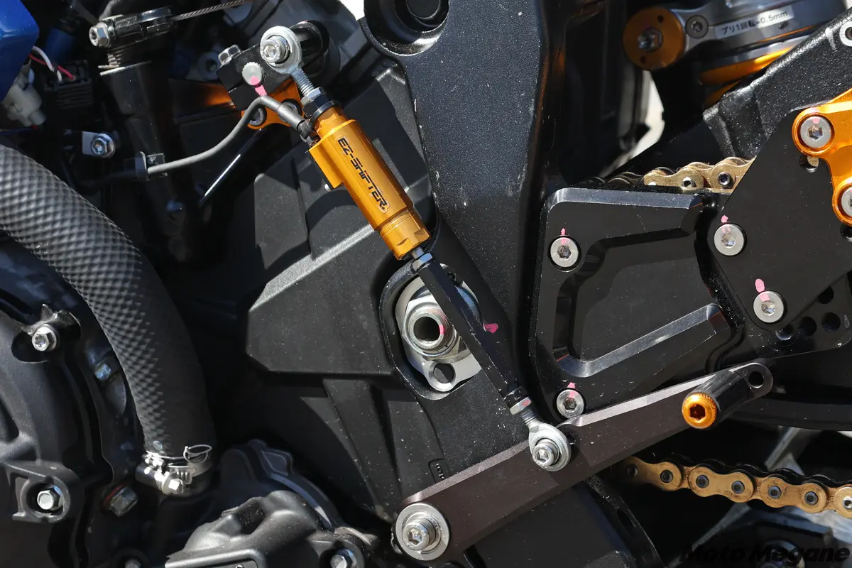 EZ-SHiFTER（イージーシフター）で、純正クイックシフターの作動性を高める新時代バイクチューン！ |  【モトメガネ】バイク・オートバイ|自動車・クルマ|キャンプのニュース情報